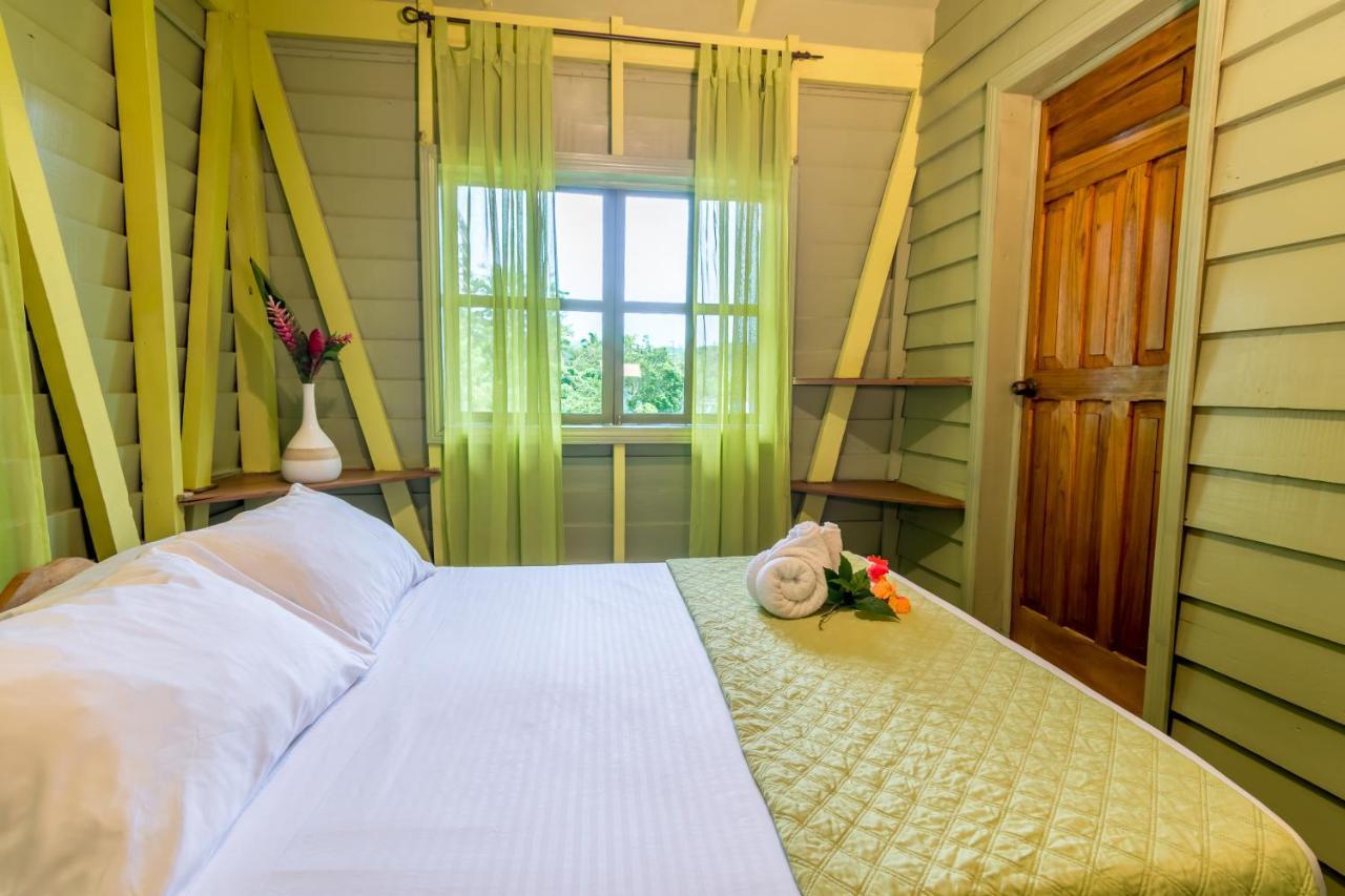Sea Tower Hotel Puerto Viejo de Talamanca Екстериор снимка