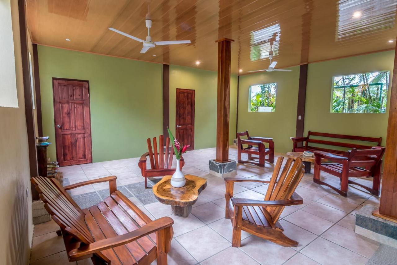 Sea Tower Hotel Puerto Viejo de Talamanca Екстериор снимка